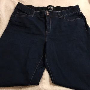 Plus Size 20W High Rise Wide Leg Cropped Jeans